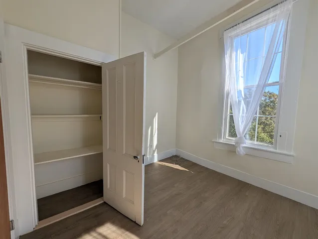 $1,775 | 145 Main Street, Unit 7, Newmarket, NH 03857