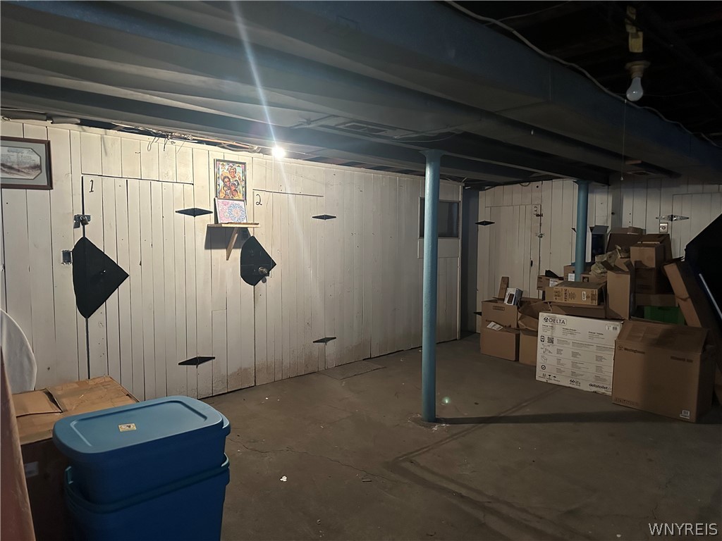 28 Paul Place Buffalo, NY 14210 - Photo 20 of 23 Apartment storage spaces