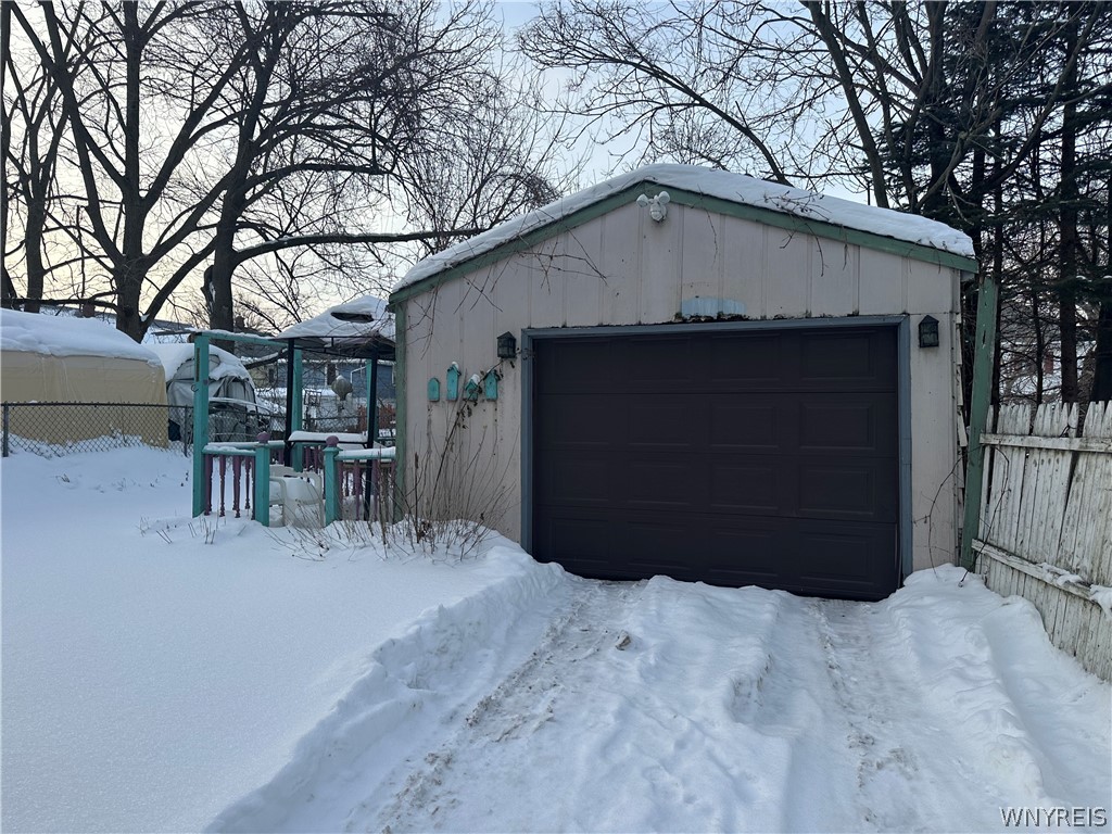 28 Paul Place Buffalo, NY 14210 - Photo 22 of 23 1.5 car garage