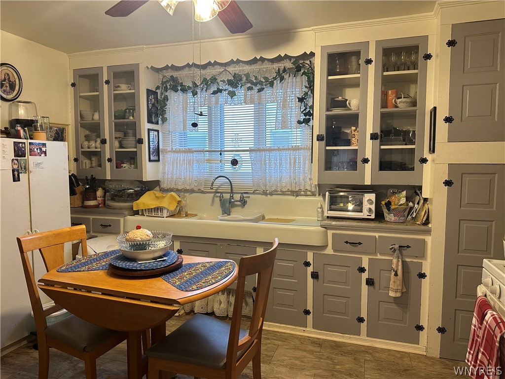 28 Paul Place Buffalo, NY 14210 - Photo 3 of 23