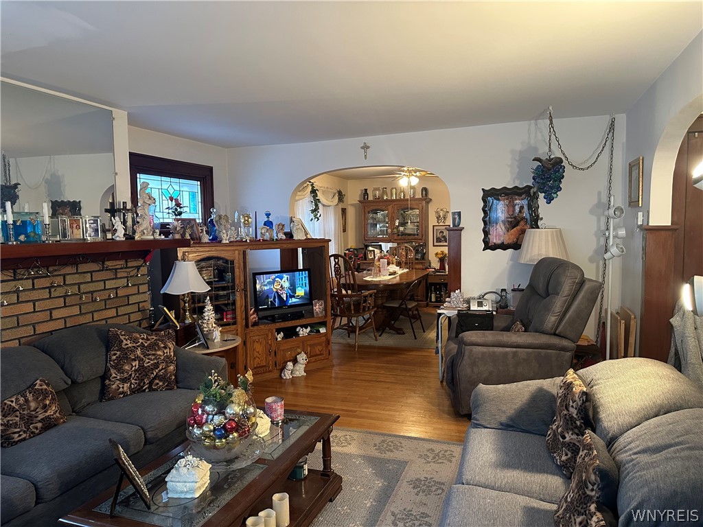 28 Paul Place Buffalo, NY 14210 - Photo 7 of 23