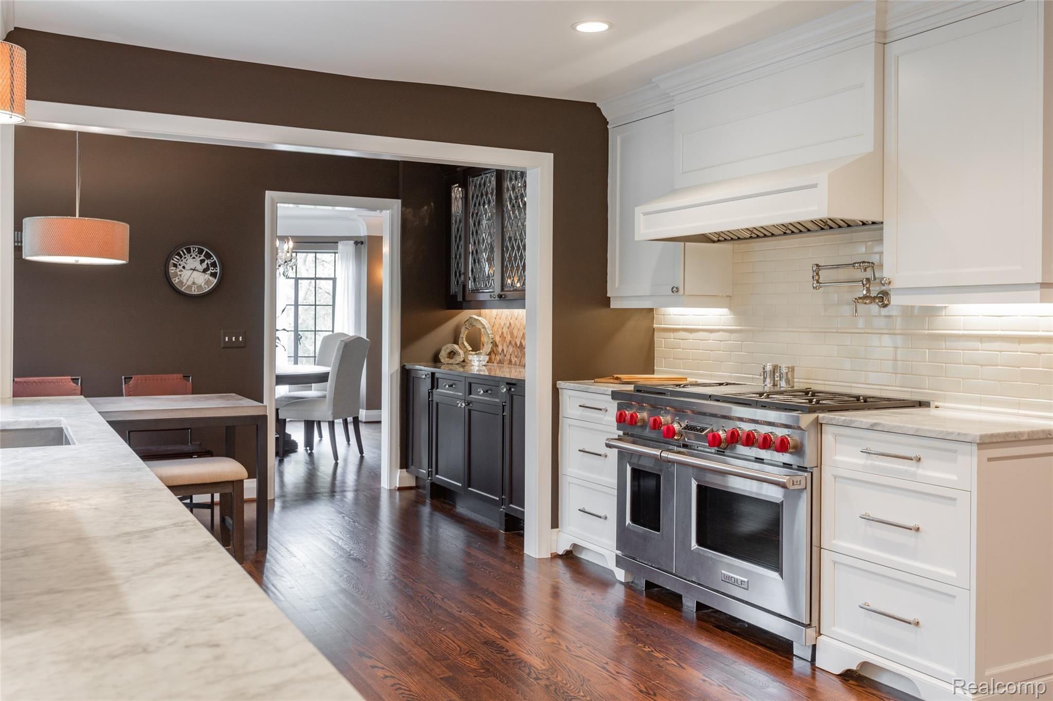 304 Barden Road Bloomfield Hills, MI 48304 - Photo 17 of 53 14.jpg