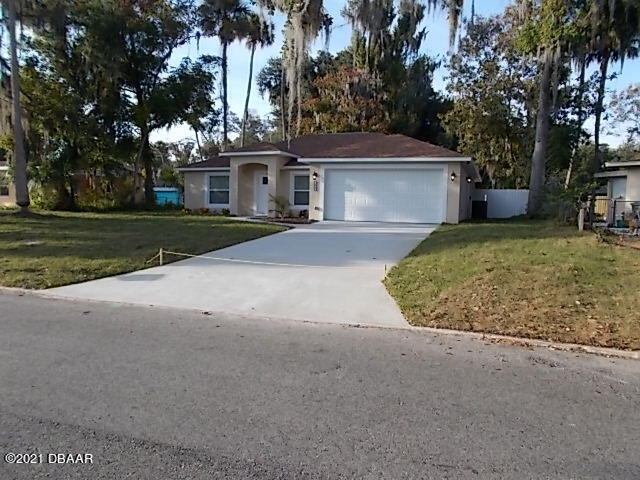 1044 Hampton Road Daytona Beach, FL 32114 - Photo 4 of 28 1044 Hampton Road 003