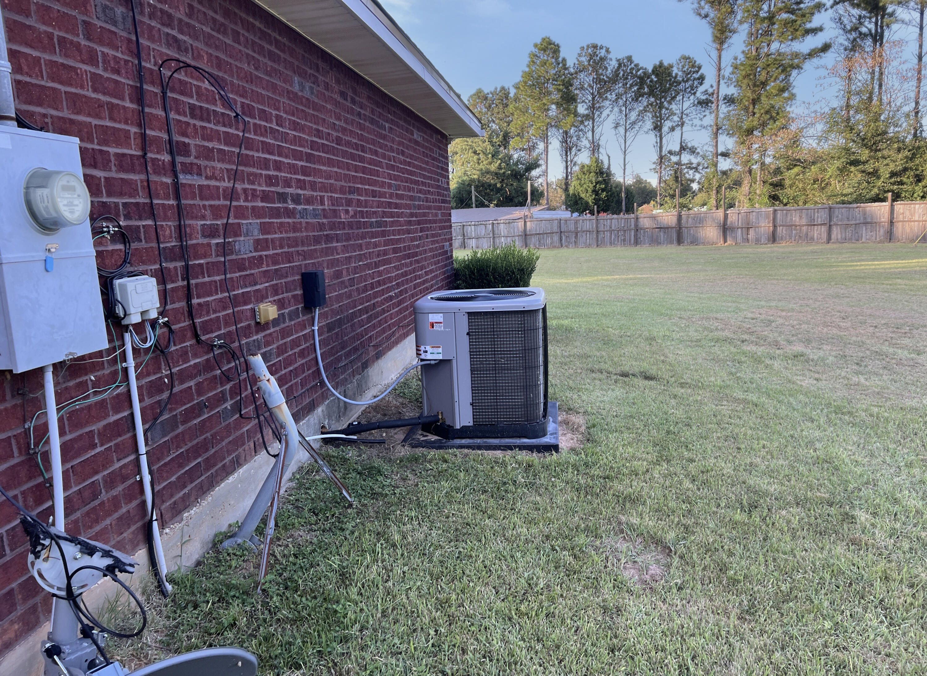 5330 John Lowery Road Jay, FL 32565 - Photo 30 of 30 a backyard of a house with lots of green space