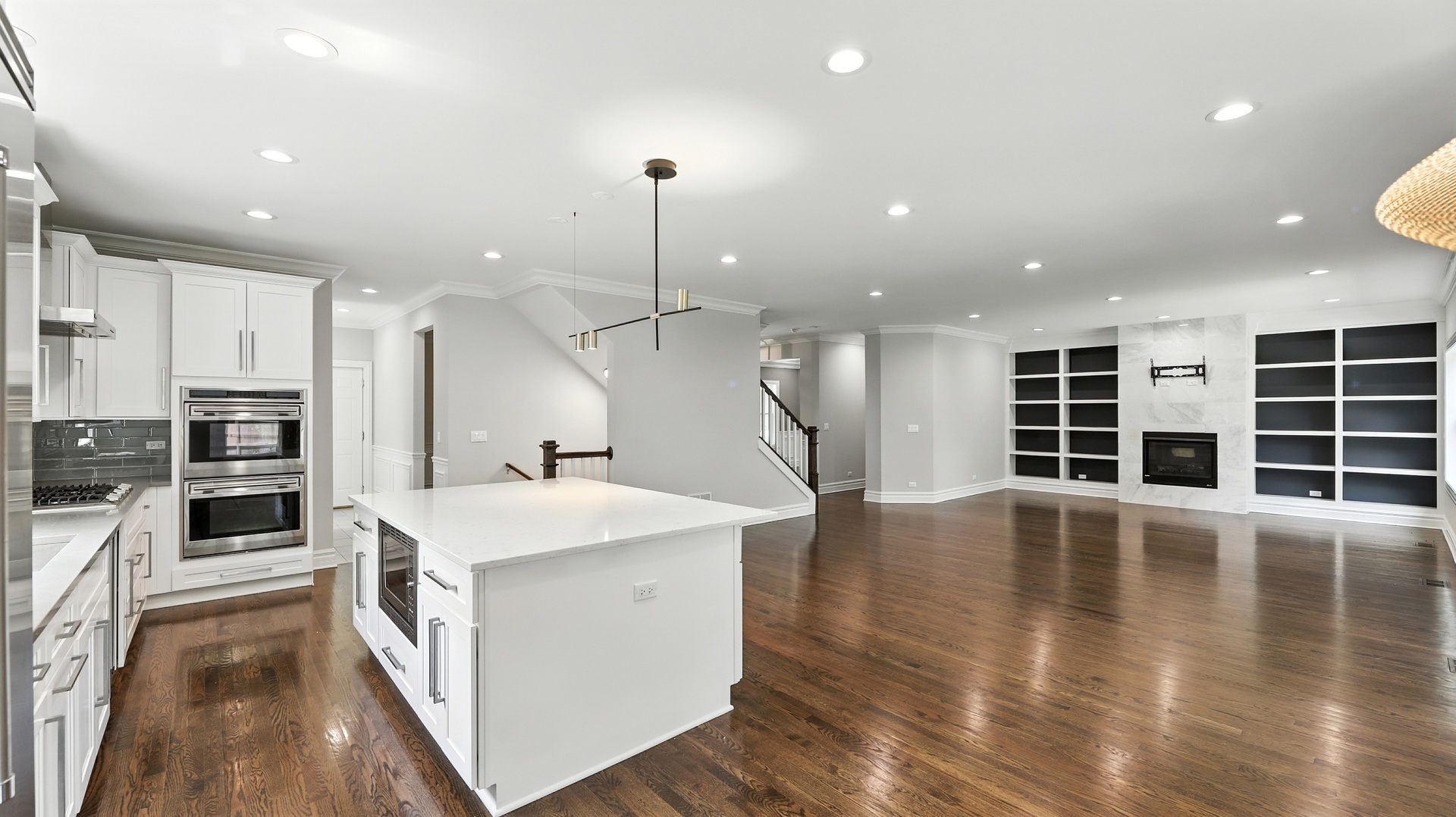 1127 Kenton Road Deerfield, IL 60015 - Photo 11 of 35