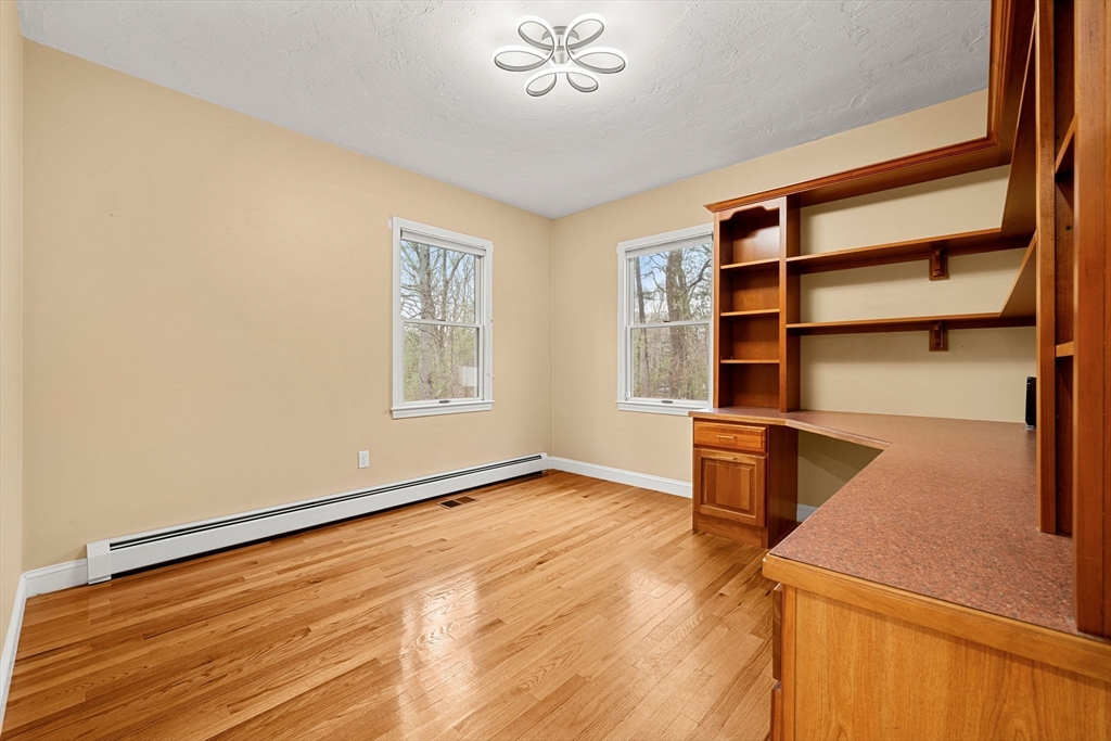 252 Ipswich Road Boxford, MA 01921 - Photo 17 of 39 Gallery Image 17