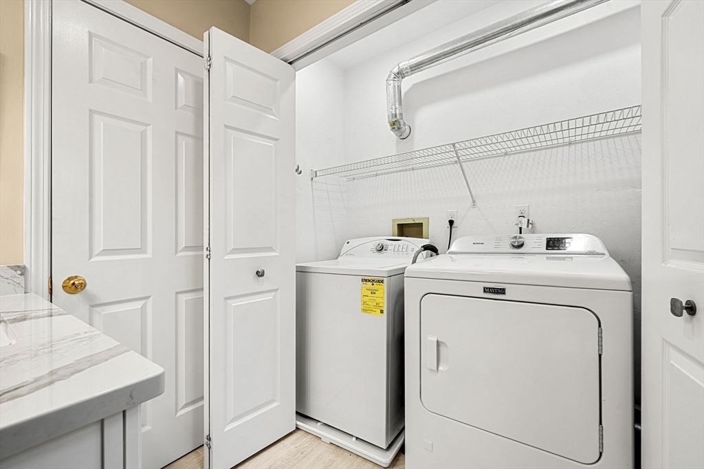 252 Ipswich Road Boxford, MA 01921 - Photo 8 of 39 Gallery Image 8