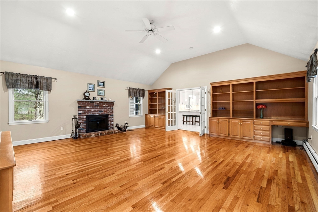252 Ipswich Road Boxford, MA 01921 - Photo 10 of 39 Gallery Image 10