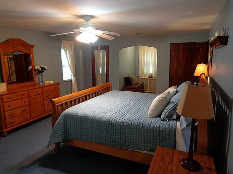 508 Bevington Road Forest Hills, PA 15221 - Photo 20 of 25 Master Bedroom. Tons of room with 2 closets and a sitting area that overlooks the back yard.