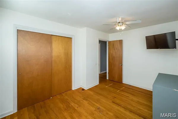 $1,895 | 405 North Moore Street, Waterloo, IL 62298