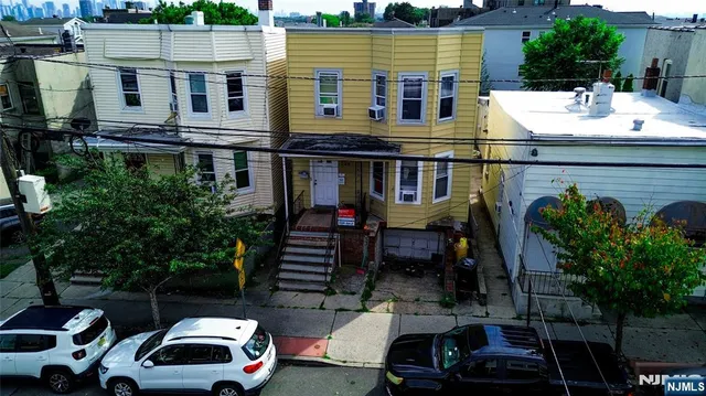 $849,999 | 398 Cliff Street, Fairview, NJ 07022