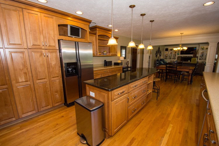 15084 Hunting Ridge Trail Granger, IN 46530 - Photo 11 of 36 Gallery Image 11