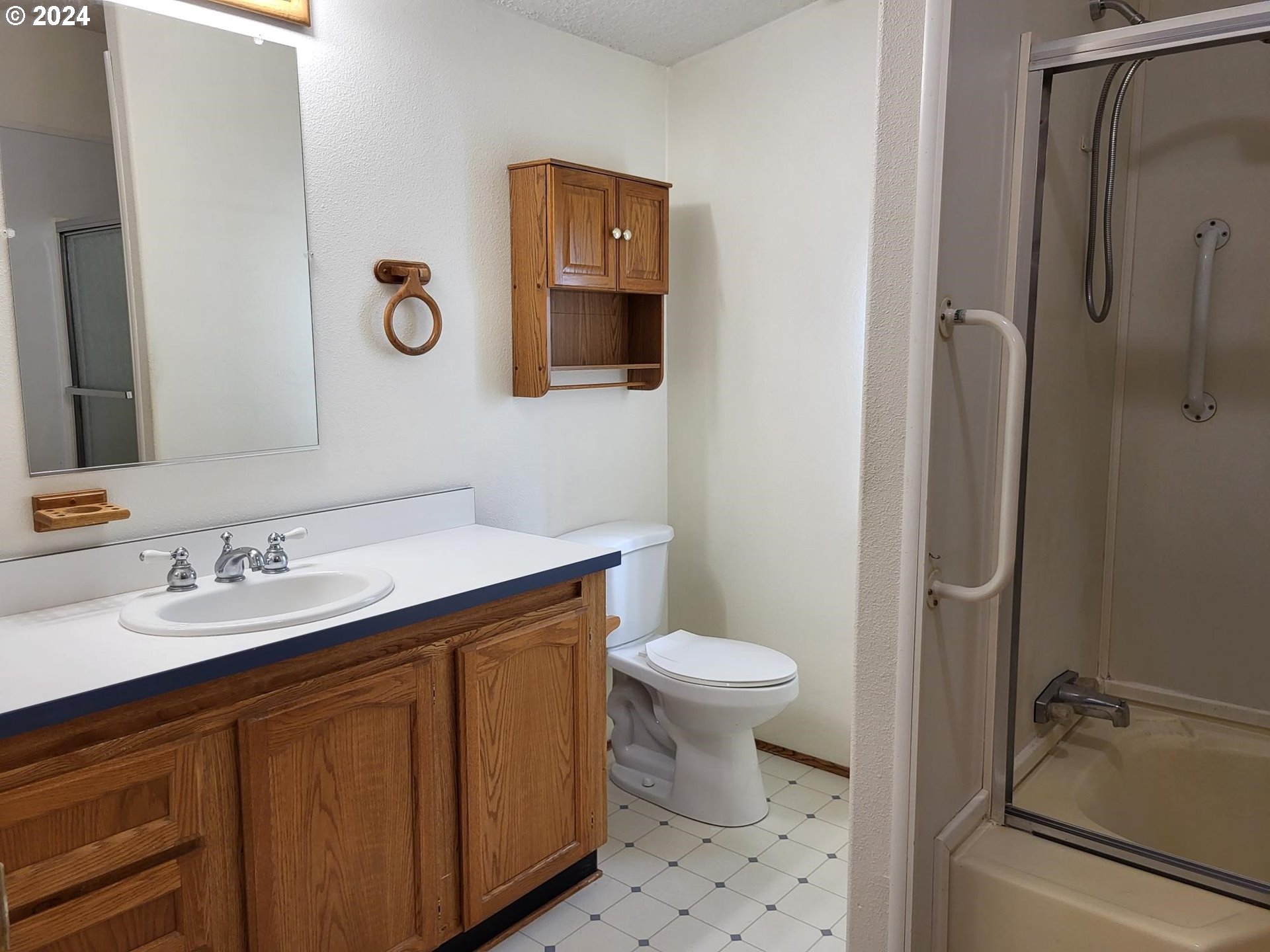 503 Southeast Sheridan Road, Unit 19 Sheridan, OR 97378 - Photo 18 of 30 Gallery Image 18