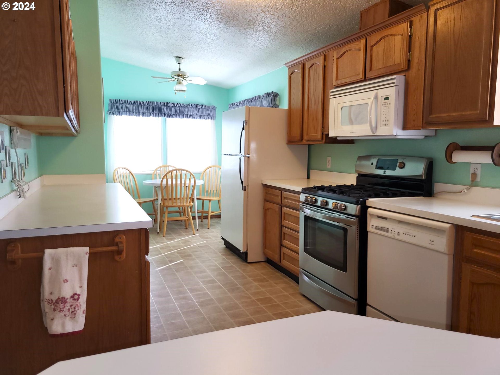 503 Southeast Sheridan Road, Unit 19 Sheridan, OR 97378 - Photo 8 of 30 Gallery Image 8