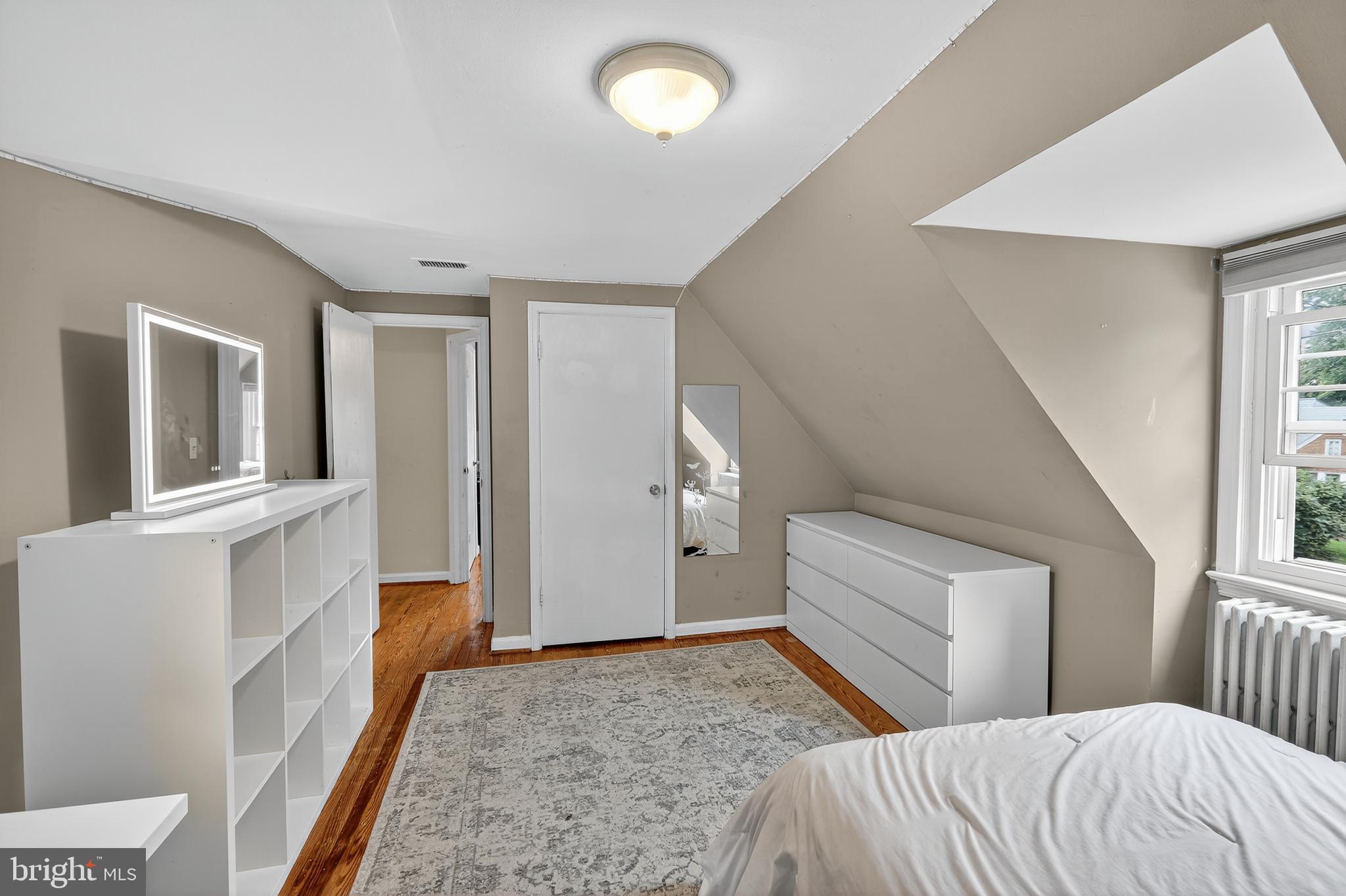 9950 Moss Avenue Silver Spring, MD 20901 - Photo 17 of 31