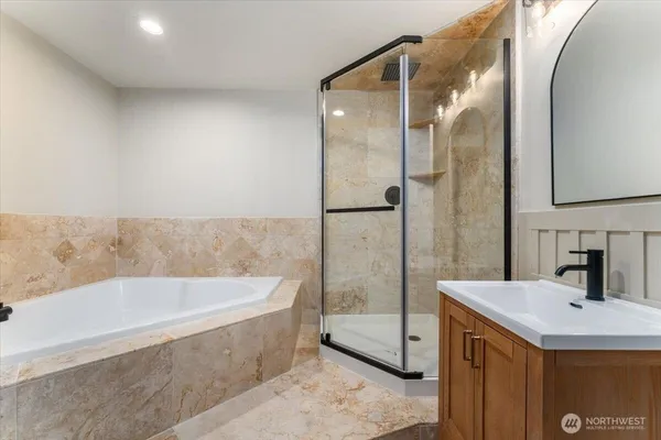 $655,000 | 124 Boetzke Avenue, Manson, WA 98831