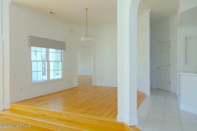 124 Inlet Point Drive Wilmington, NC 28409 - Photo 12 of 65 11