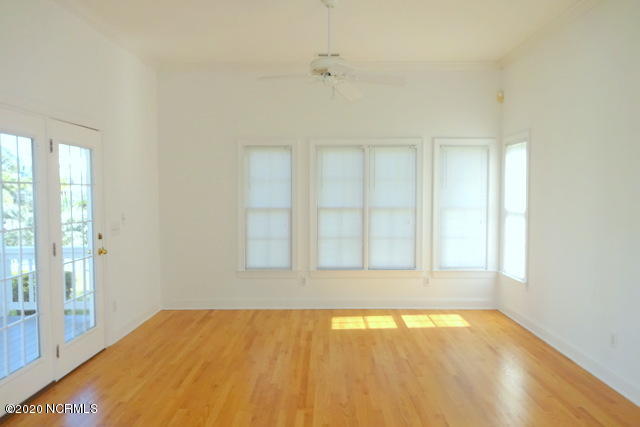 124 Inlet Point Drive Wilmington, NC 28409 - Photo 19 of 65 18