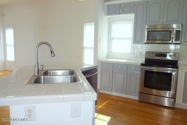 124 Inlet Point Drive Wilmington, NC 28409 - Photo 23 of 65 23