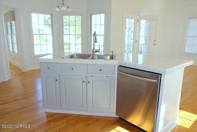 124 Inlet Point Drive Wilmington, NC 28409 - Photo 26 of 65 27