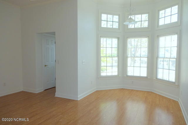 124 Inlet Point Drive Wilmington, NC 28409 - Photo 31 of 65 33