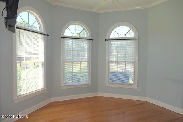 124 Inlet Point Drive Wilmington, NC 28409 - Photo 43 of 65 46