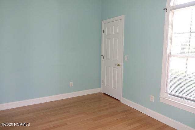 124 Inlet Point Drive Wilmington, NC 28409 - Photo 47 of 65 50