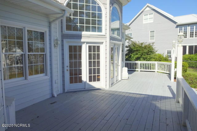 124 Inlet Point Drive Wilmington, NC 28409 - Photo 52 of 65 55