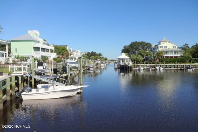 124 Inlet Point Drive Wilmington, NC 28409 - Photo 56 of 65 59