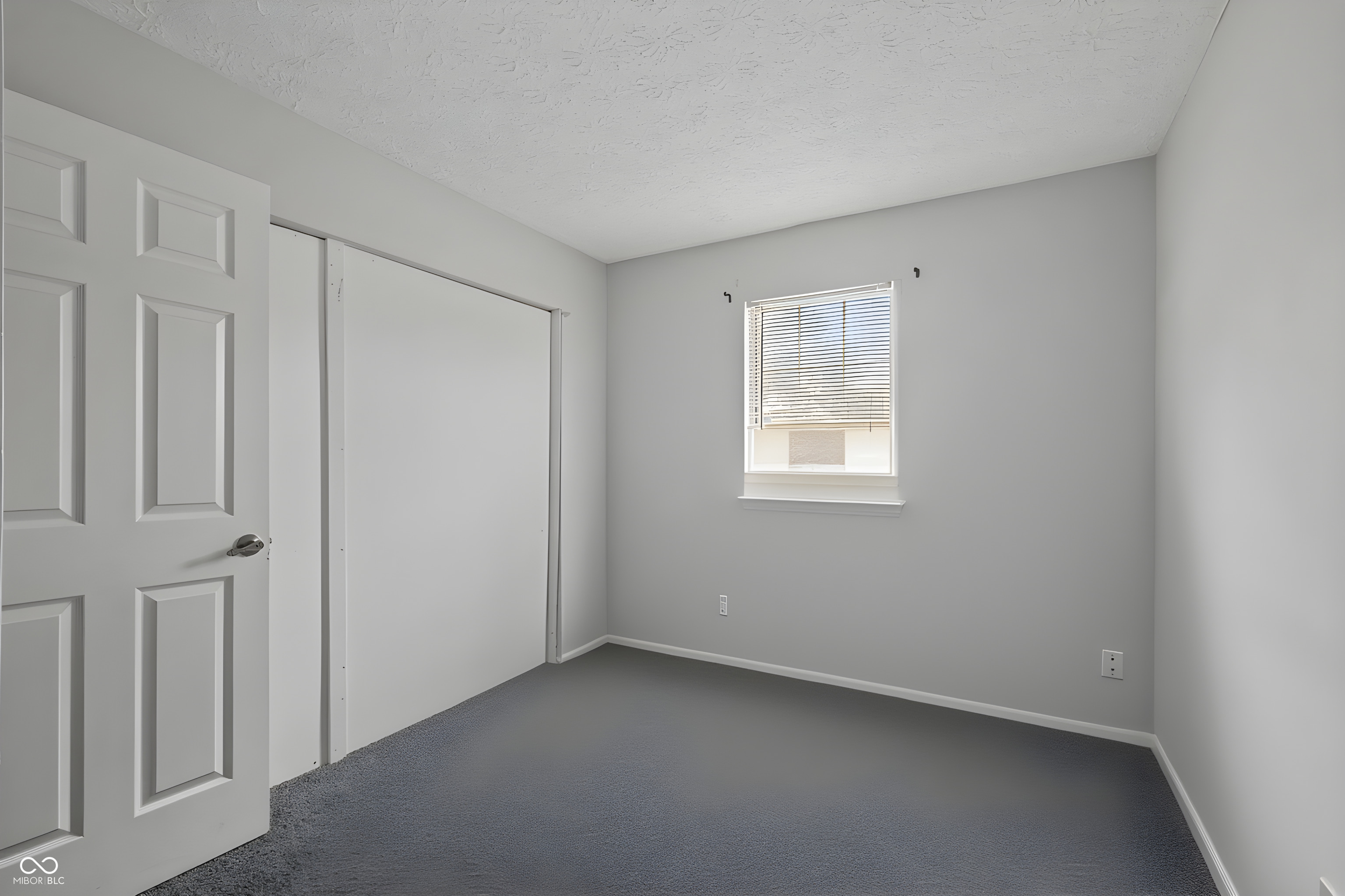 2524 Chaseway Court Indianapolis, IN 46268 - Photo 18 of 25