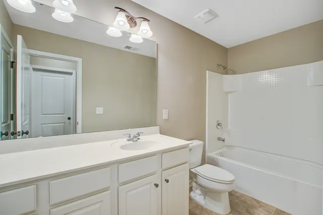 $585,000 | 1969 Wild Indigo Way, Hanahan, SC 29410