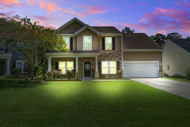 $585,000 | 1969 Wild Indigo Way, Hanahan, SC 29410