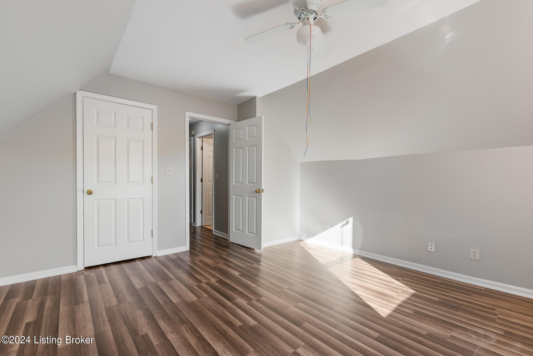 3513 Olive Road Louisville, KY 40219 - Photo 18 of 29 3513 Olive Rd_second visit-14