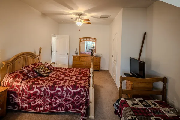 $475,000 | 25 Golfview Lane, Unit 25, Newland, NC 28657
