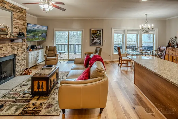 $475,000 | 25 Golfview Lane, Unit 25, Newland, NC 28657