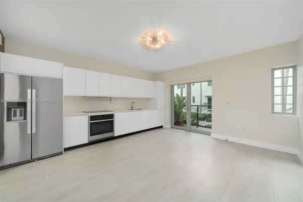 $2,950 | 435 21st Street, Unit 103, Miami Beach, FL 33139