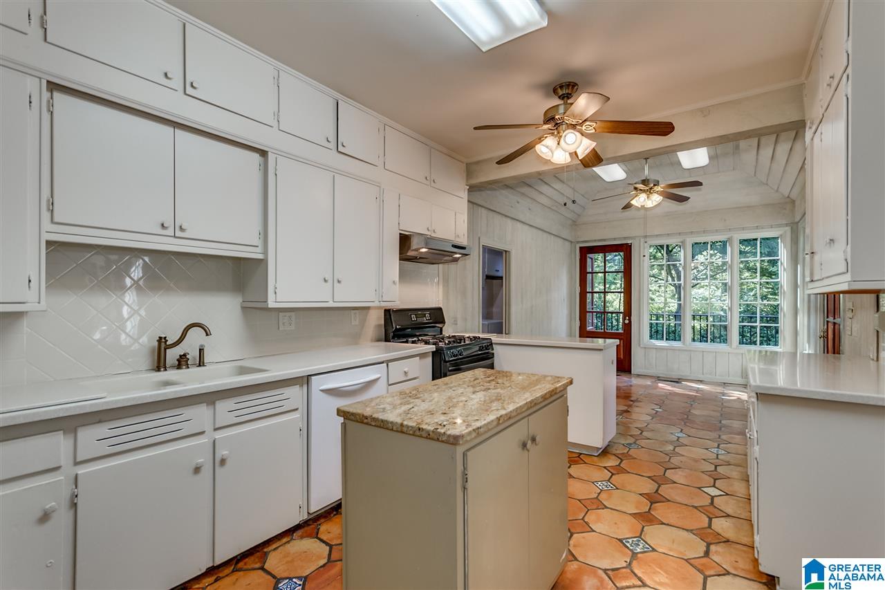 21 Woodhill Road Birmingham, AL 35213 - Photo 33 of 50 Gallery Image 33