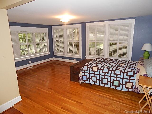 6425 Williams Road Charlotte, NC 28215 - Photo 11 of 24 Gallery Image 11