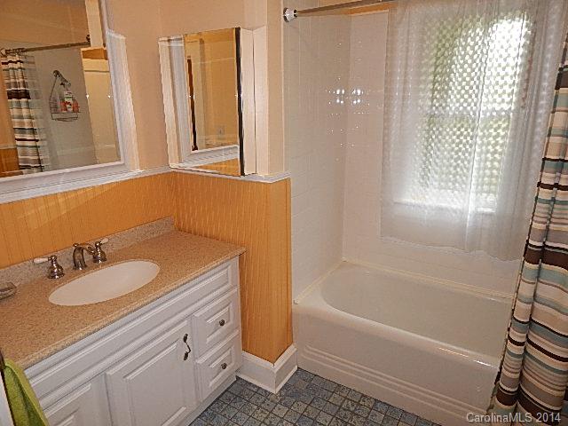 6425 Williams Road Charlotte, NC 28215 - Photo 14 of 24 Gallery Image 14