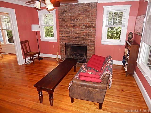 6425 Williams Road Charlotte, NC 28215 - Photo 5 of 24 Gallery Image 5