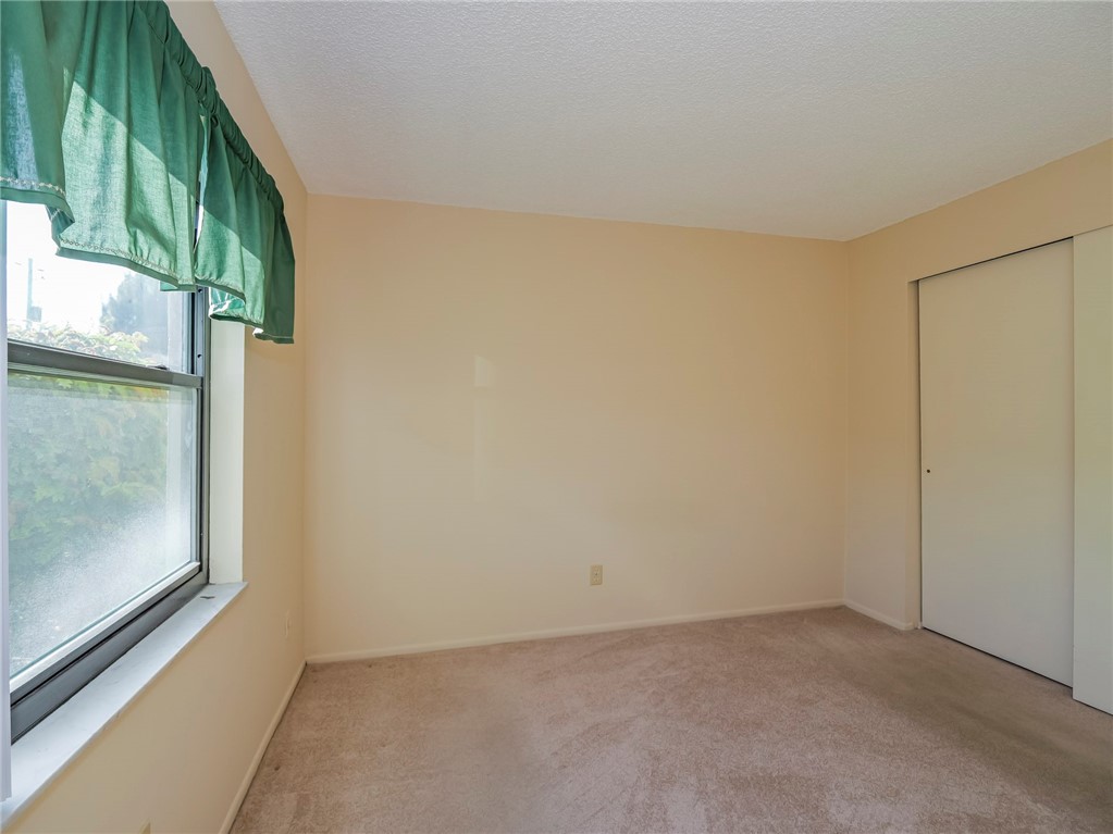 6006 Indrio Road, Unit B4 Fort Pierce, FL 34951 - Photo 23 of 36