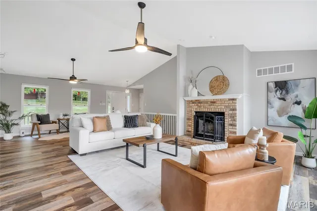 $485,000 | 440 Lakeshore Drive, St. Clair, MO 63077