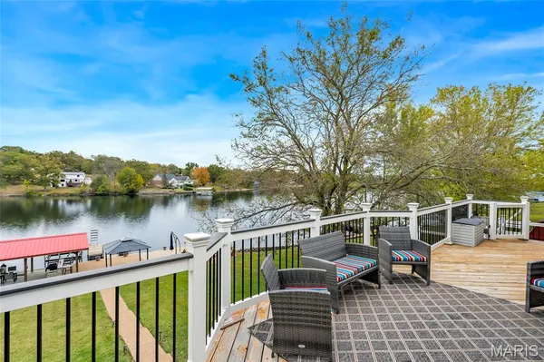 $450,000 | 440 Lakeshore Drive, St. Clair, MO 63077