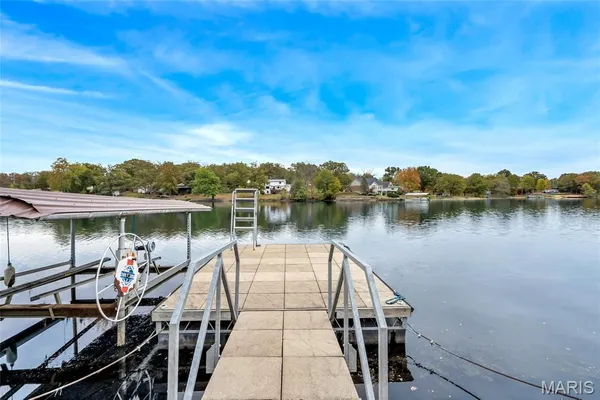 $450,000 | 440 Lakeshore Drive, St. Clair, MO 63077