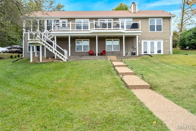 $485,000 | 440 Lakeshore Drive, St. Clair, MO 63077