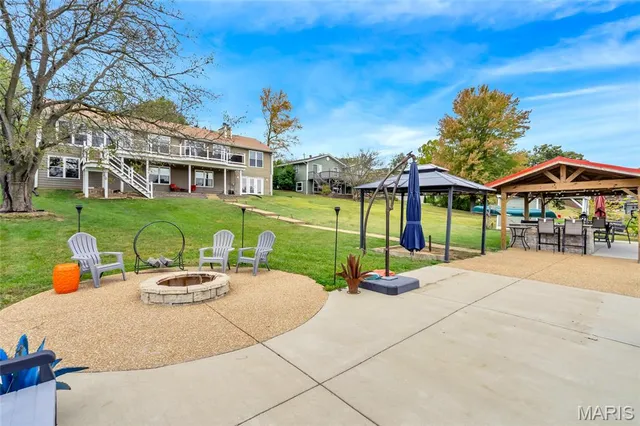 $485,000 | 440 Lakeshore Drive, St. Clair, MO 63077