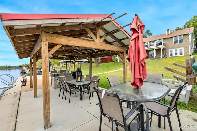 $485,000 | 440 Lakeshore Drive, St. Clair, MO 63077