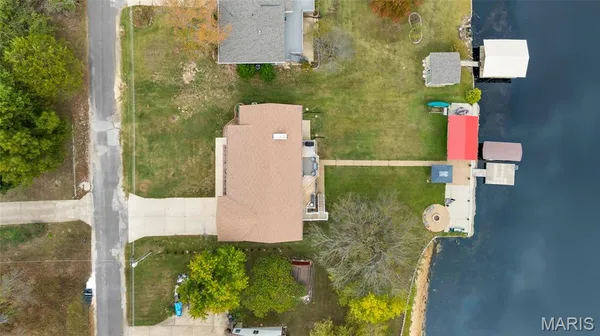 $450,000 | 440 Lakeshore Drive, St. Clair, MO 63077