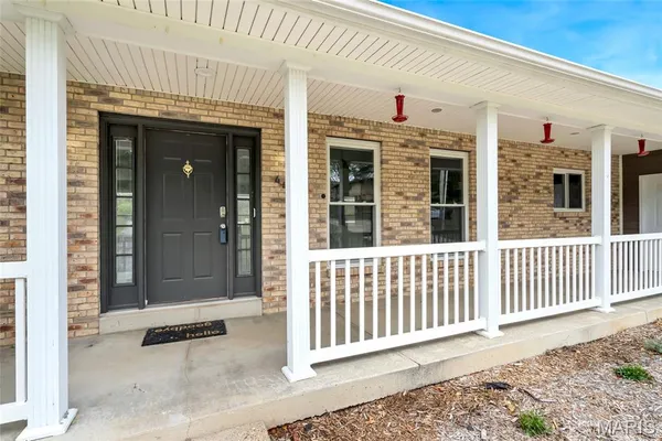 $450,000 | 440 Lakeshore Drive, St. Clair, MO 63077