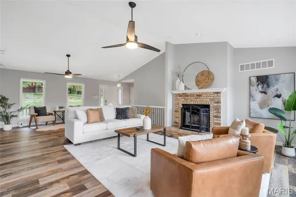 $450,000 | 440 Lakeshore Drive, St. Clair, MO 63077